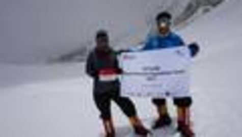 Thumbnail for NTU - NIE Everest Team Singapore at Lhotse face - 11
